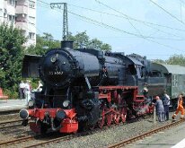 52 4867 auf dem Weg nach Königstein/Taunus Foto : 10.06.2000 / Frankfurt-Höchst